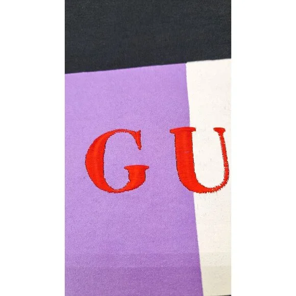 Vintage Guess Georges Marciano Embroidered Logo Crop T-Shirt Black Colorblock - Picture 4 of 7